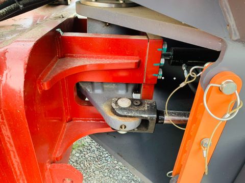 XE LU RUNG DYNAPAC TRỐNG ĐƠN CA35D