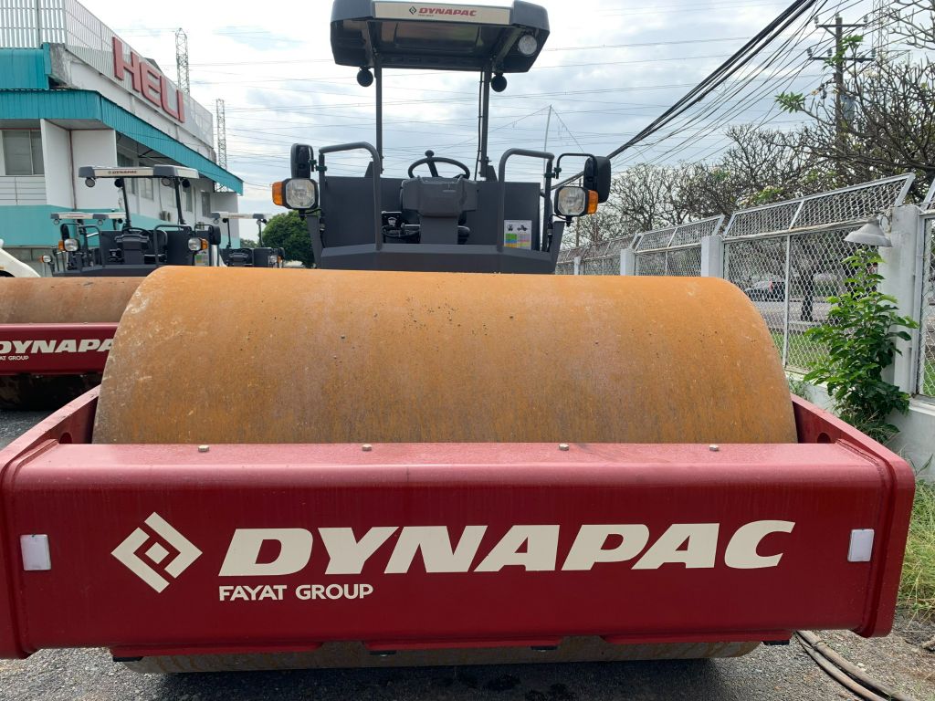 XE LU RUNG DYNAPAC TRỐNG ĐƠN CA35D