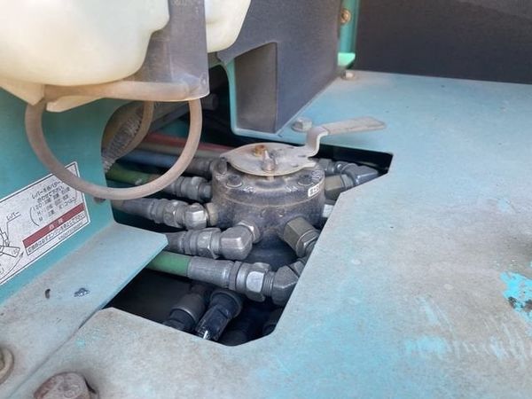  MÁY ĐÀO BÁNH XÍCH KOBELCO SK250-8 - 2009 