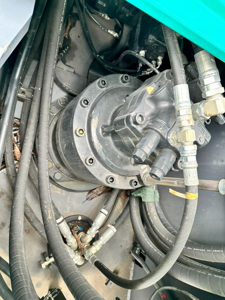  MÁY ĐÀO BÁNH XÍCH KOBELCO SK330-10 - 2018 