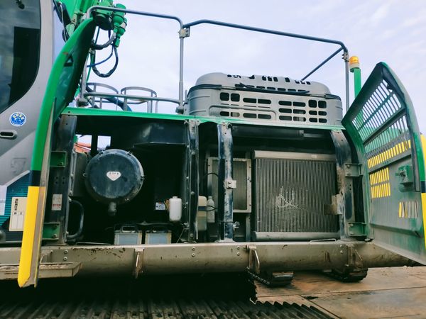  MÁY ĐÀO BÁNH XÍCH KOBELCO SK500-9 - 2014 