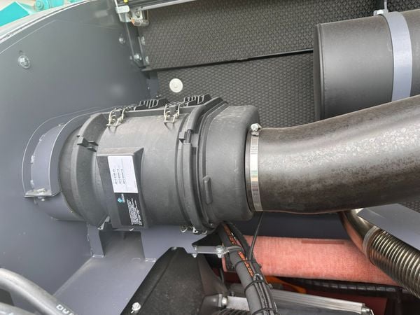  MÁY RẢI THẢM DYNAPAC SD2500CS 