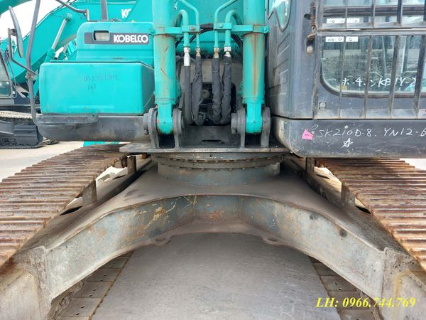  MÁY ĐÀO BÁNH XÍCH KOBELCO SK210D-8 - 2012 