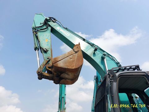 MÁY ĐÀO BÁNH XÍCH KOBELCO SK210D-8 - 2012