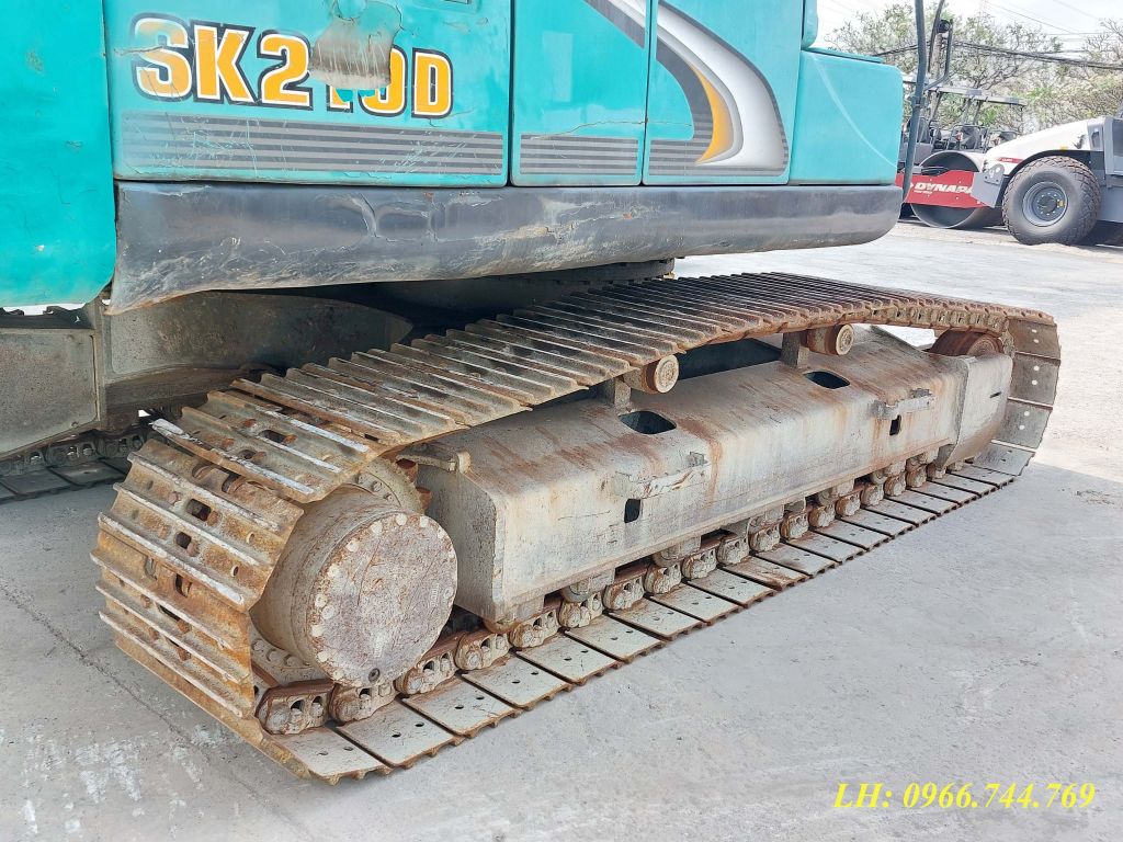 MÁY ĐÀO BÁNH XÍCH KOBELCO SK210D-8 - 2012