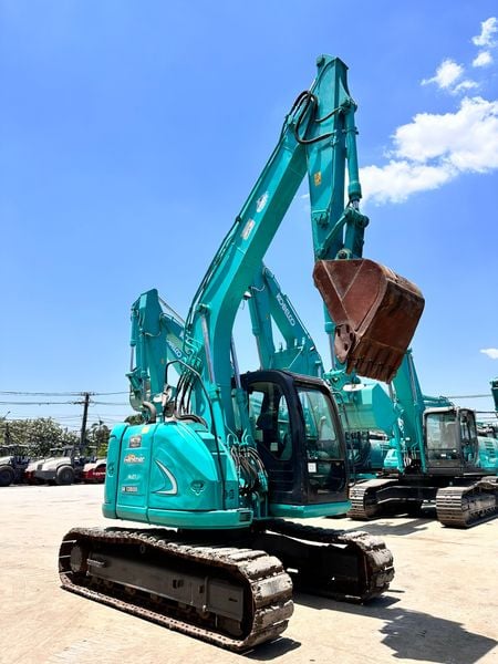  MÁY ĐÀO BÁNH XÍCH KOBELCO SK135SR-2 - 2008 