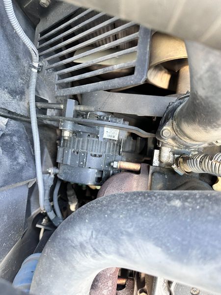  MÁY ĐÀO BÁNH XÍCH KOBELCO SK135SR-2 - 2008 