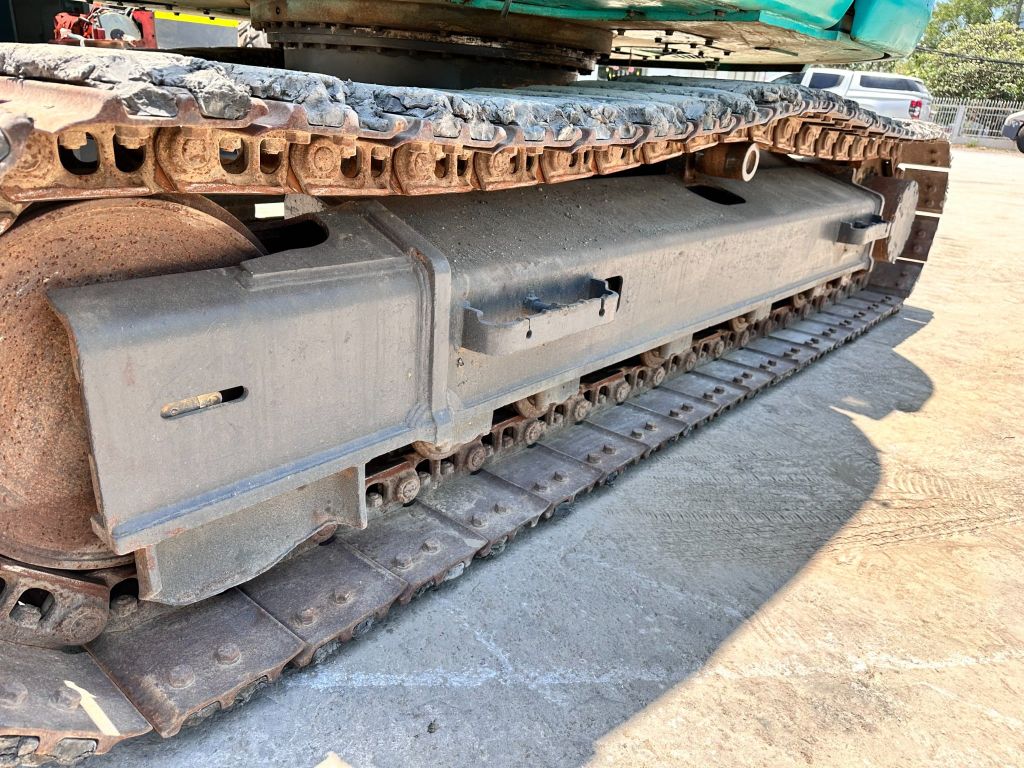 MÁY ĐÀO BÁNH XÍCH KOBELCO SK135SR-2 - 2008