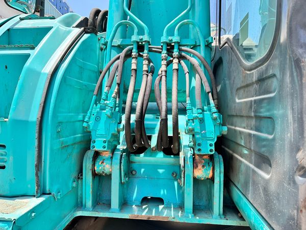  MÁY ĐÀO BÁNH XÍCH KOBELCO SK135SR-2 - 2008 