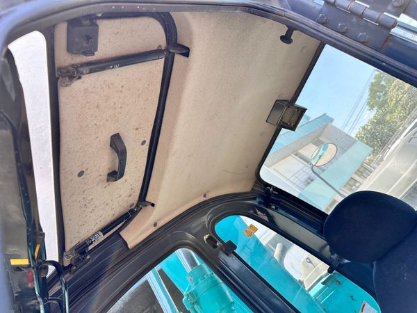  MÁY ĐÀO BÁNH XÍCH KOBELCO SK135SR-2 - 2008 