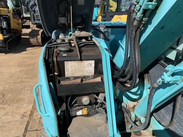 MÁY ĐÀO KOBELCO SK70SR-1ES - 2008 