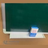  Bảng từ xanh viết phấn kẻ mờ khung nhỏ 