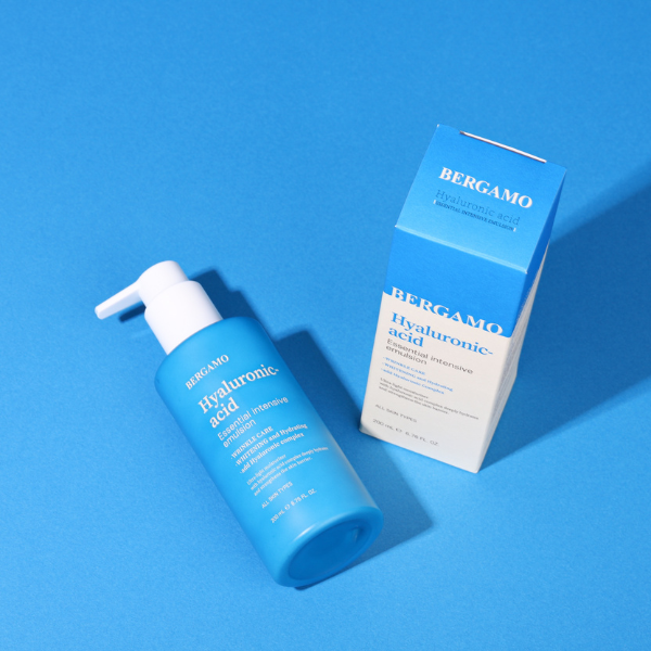 SỮA DƯỠNG DA CẤP ẨM BERGAMO HYALURONIC ACID ESSENTIAL INTENSIVE EMULSION 200ML