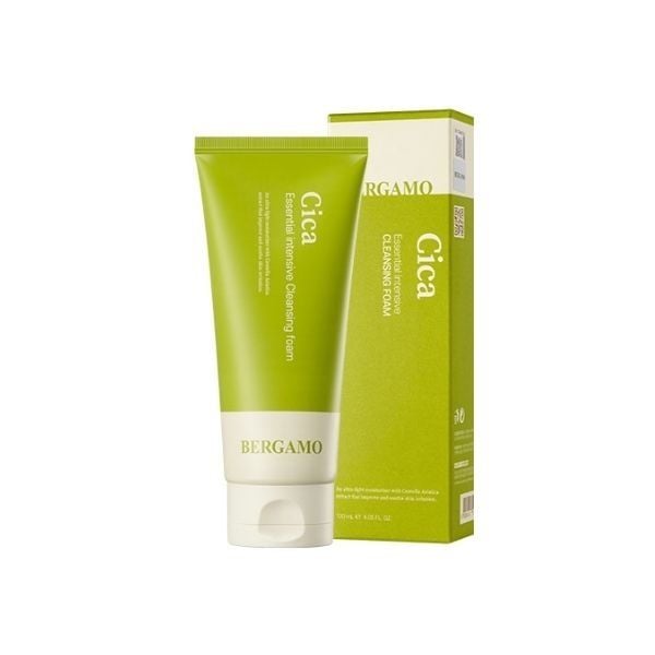 SỮA RỬA MẶT RAU MÁ BERGAMO CICA ESSENTIAL INTENSIVE CLEANSING FOAM 120ML