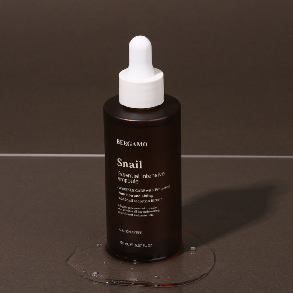 TINH CHẤT ỐC SÊN BERGAMO SNAIL ESSENTIAL INTENSIVE AMPOULE 150ML