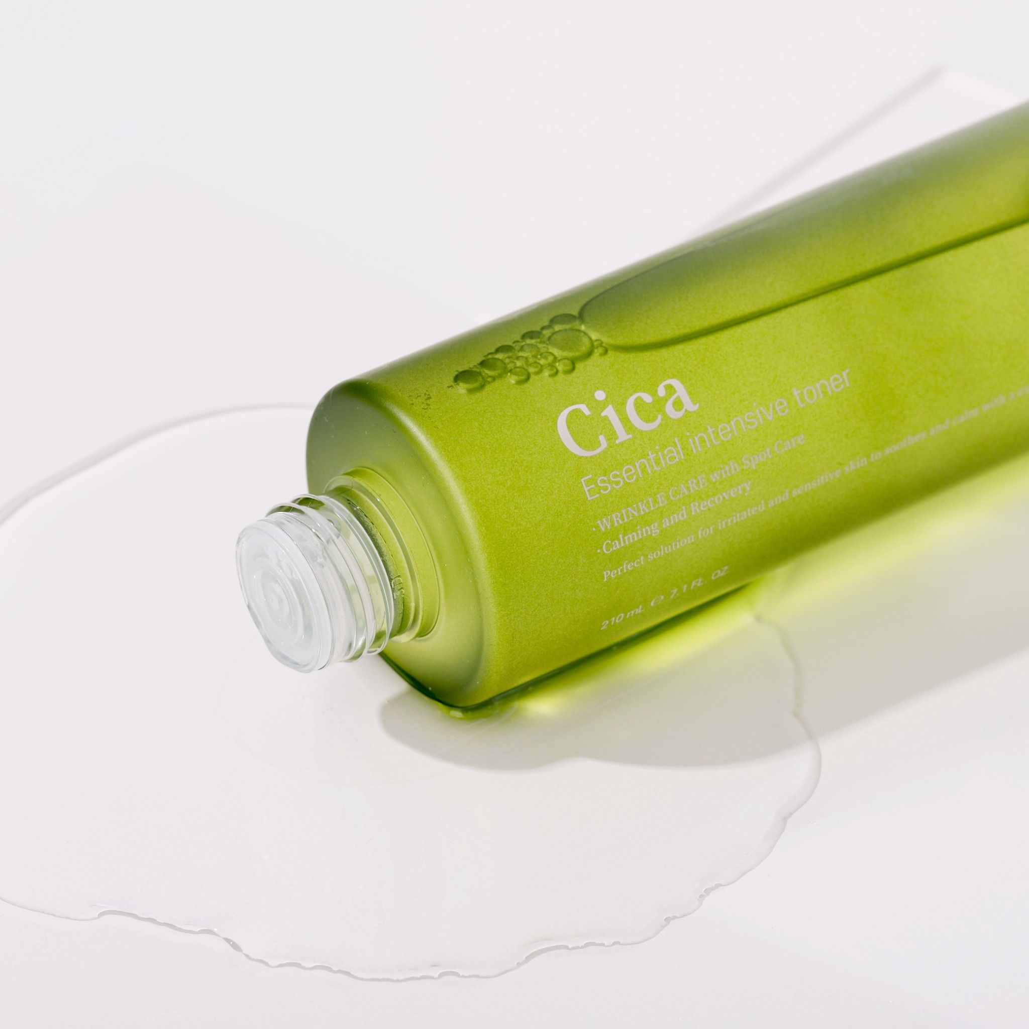 TONER RAU MÁ BERGAMO CICA ESSENTIAL INTENSIVE TONER 210ML