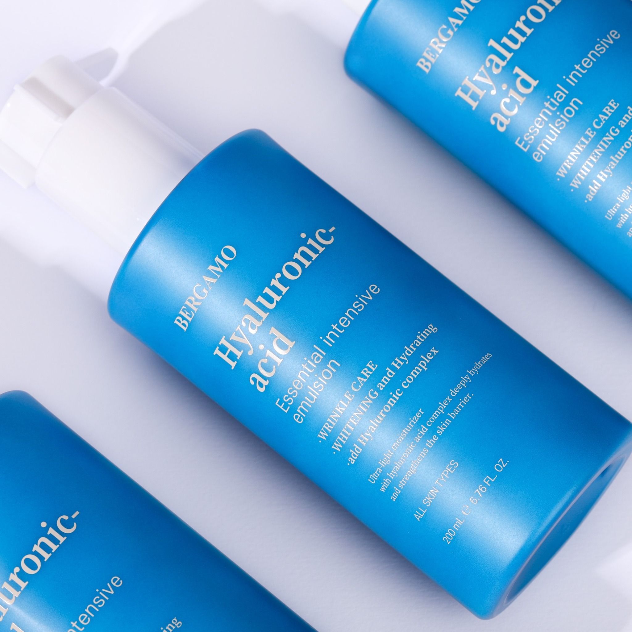 SỮA DƯỠNG DA CẤP ẨM BERGAMO HYALURONIC ACID ESSENTIAL INTENSIVE EMULSION 200ML