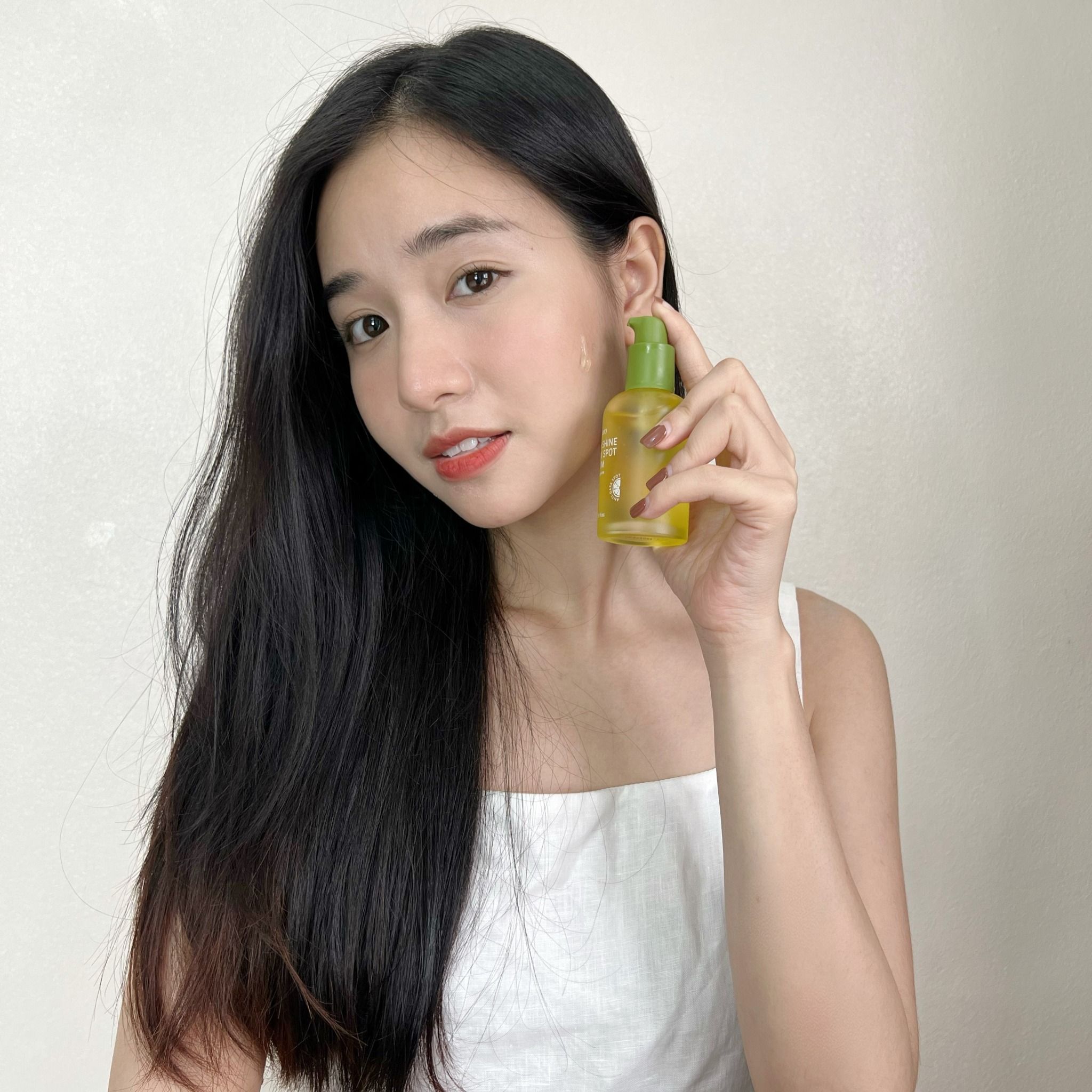 SERUM QUÝT XANH SÁNG DA MỜ THÂM NÁM BERGAMO GREEN TANGERINE VITA SHINE DARK SPOT SERUM 50ML