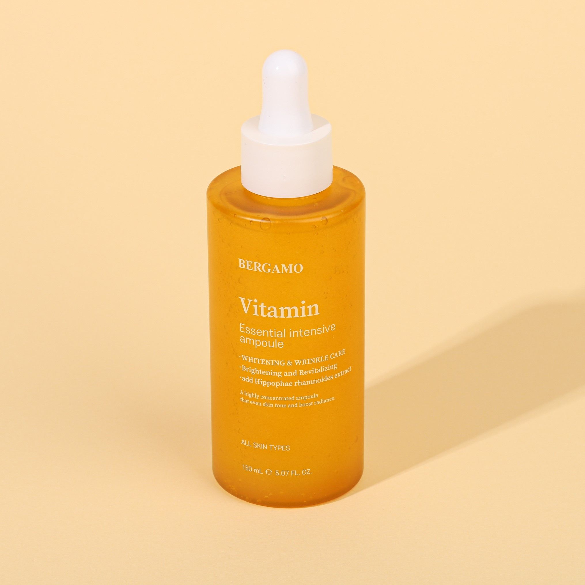 SERUM VITAMIN SÁNG DA BERGAMO VITAMIN ESSENTIAL INTENSIVE AMPOULE 150ML