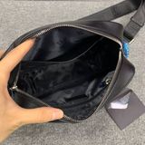  Cặp da đeo chéo Monblanc Launches Monogram Small Envelope 