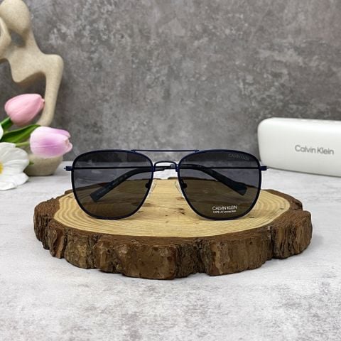  Kính mát CALVIN KLEIN Grey Navigator Unisex Sunglasses 