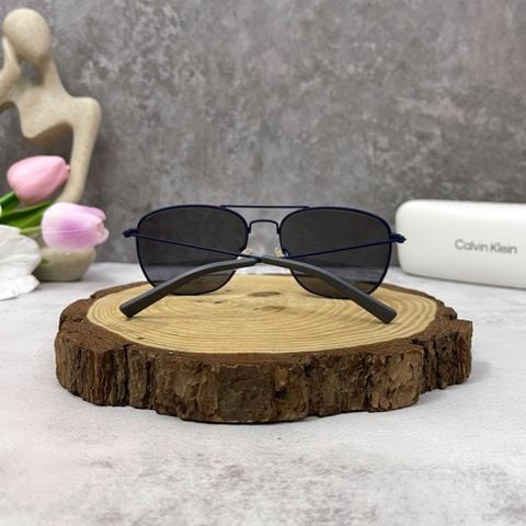  Kính mát CALVIN KLEIN Grey Navigator Unisex Sunglasses 