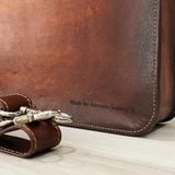  Cặp da điêu khắc Homme Handcrafted-carved Briefcase - version Parthenon, Greek 