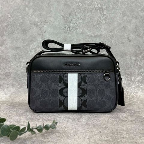  Túi Đeo Chéo Coach Graham Crossbody In Blocked Signature Canvas With Varsity Stripe 