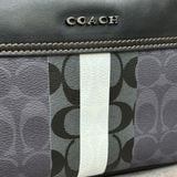  Túi Đeo Chéo Coach Graham Crossbody In Blocked Signature Canvas With Varsity Stripe 