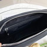  Cặp đeo chéo Monblanc Launches Monogram Small Envelope 