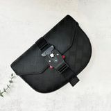  Túi Đeo Chéo MontBlanc Extreme 3.0 Round Messenger With M Lock 4810 
