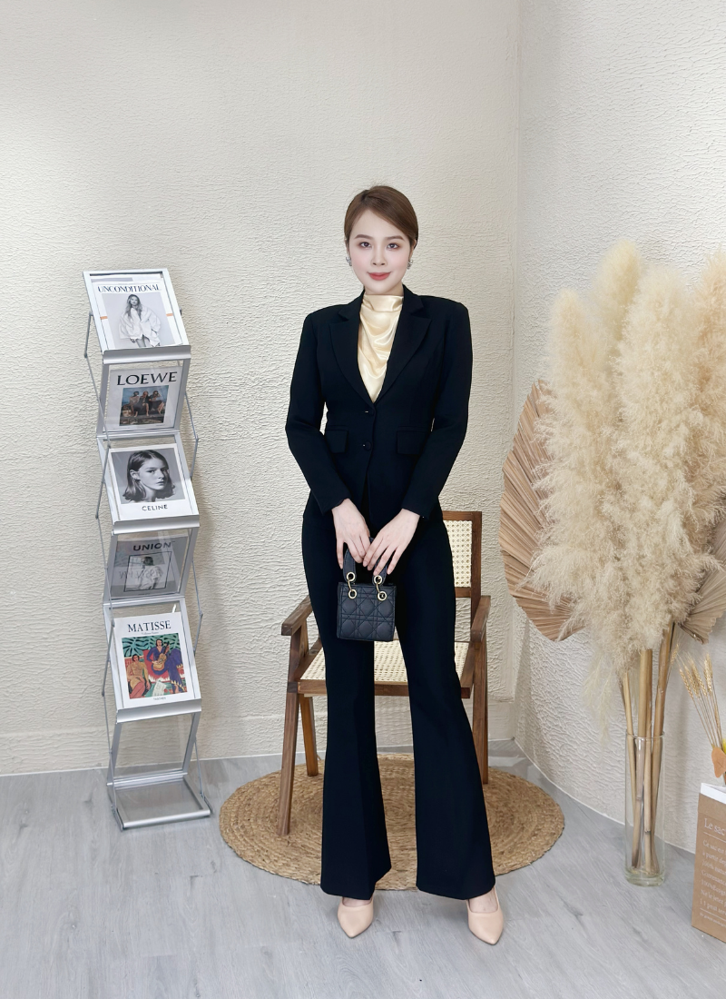  Bộ Áo Vest Nữ 2 Nút Vạt Tròn & Quần Ống Loe Đen 