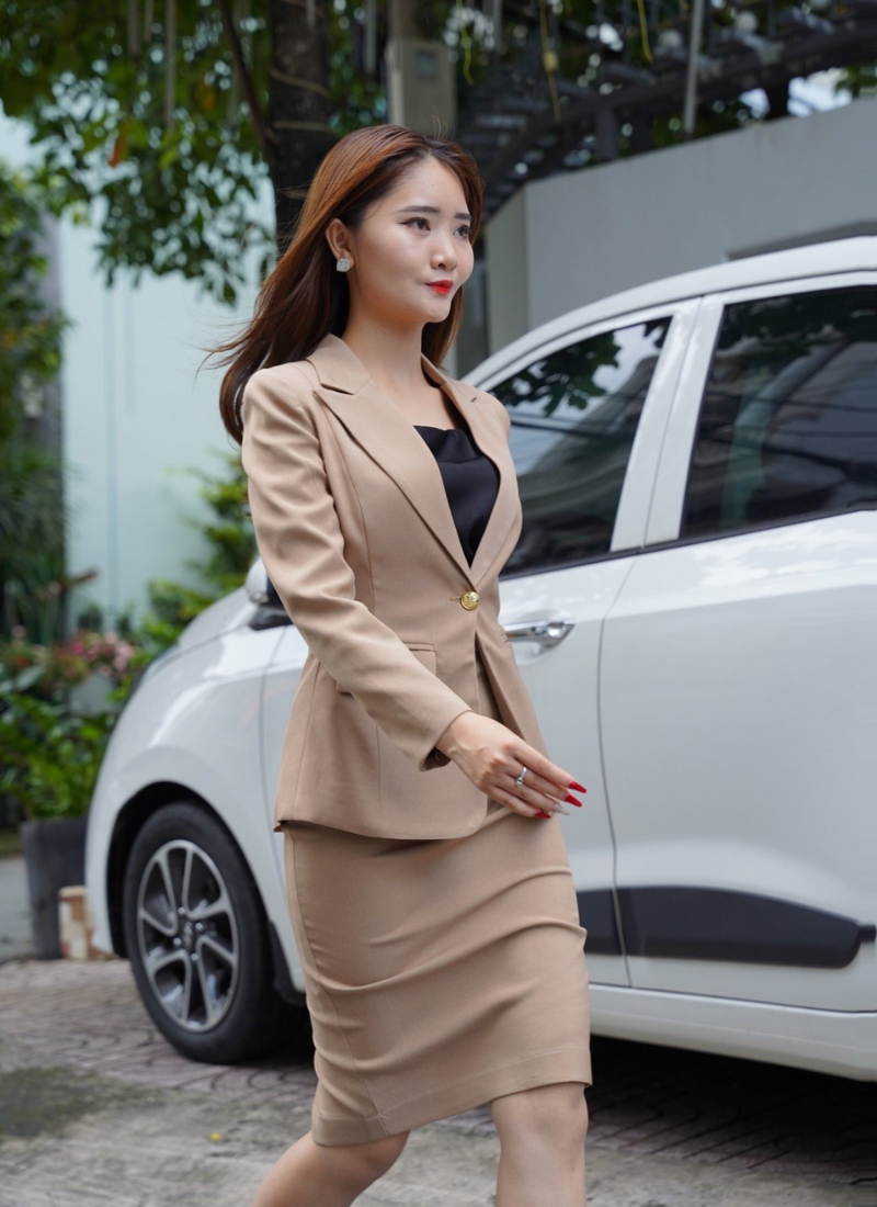  Bộ Áo Vest Nữ 1 Nút Vạt Tròn & Váy Bút Chì 