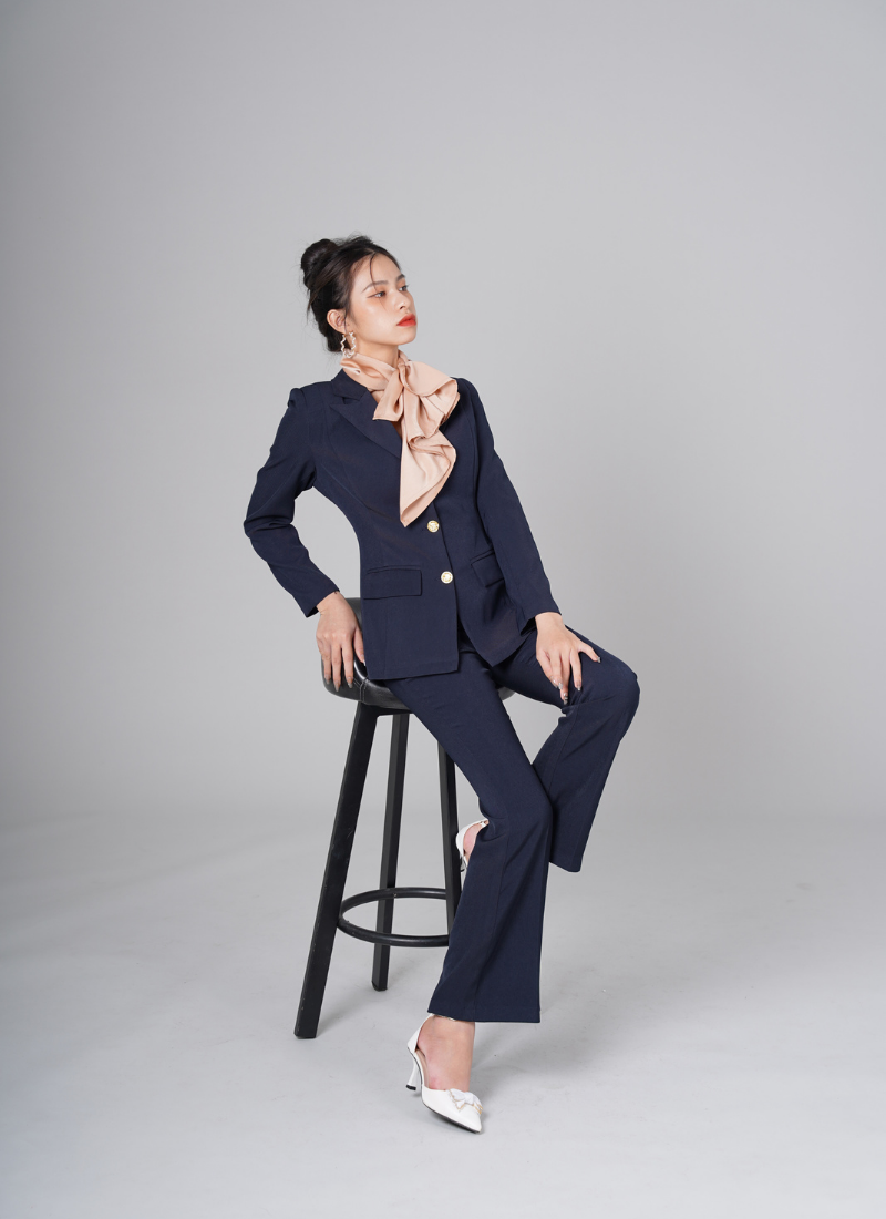  Bộ Áo Vest Nữ 3 Nút & Quần Loe Xanh 