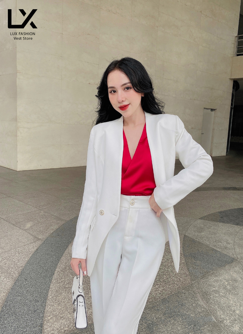  Bộ Áo Vest Nữ Không Cổ & Quần Suông Trắng 