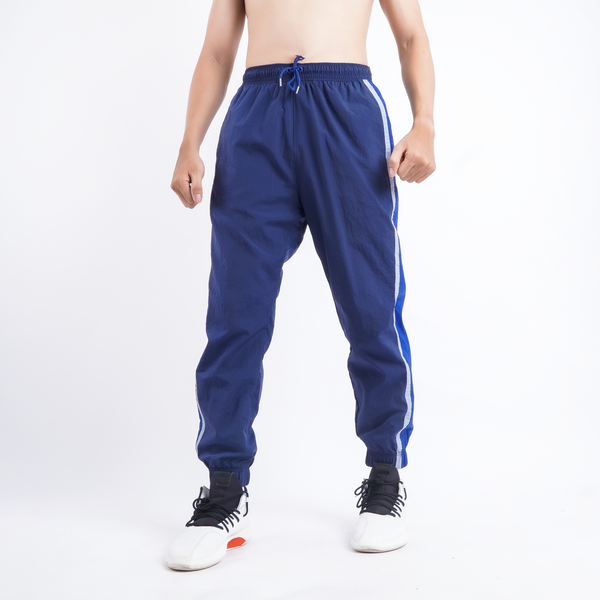 Quần Dài Nike Seasonal Woven Sweatpants