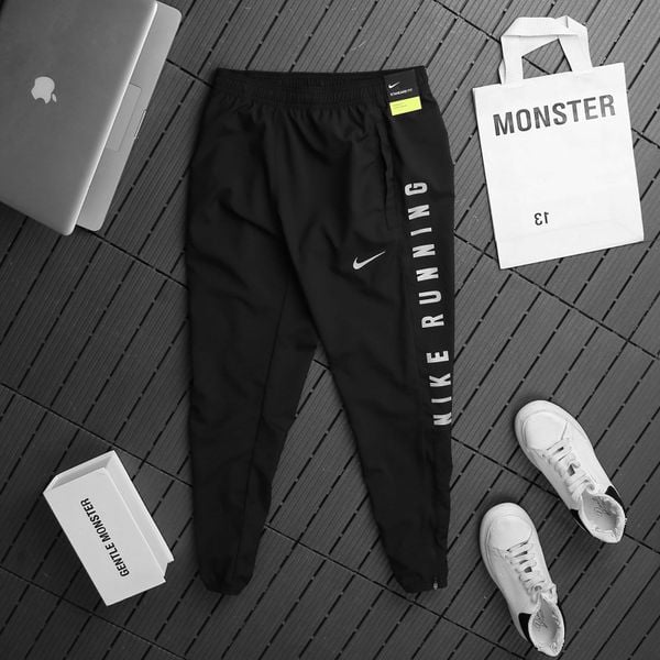 Quần Dài Nike Essential Run Division Woven Training Pants