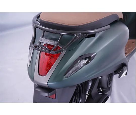 Giá Để Hàng Sau Grande