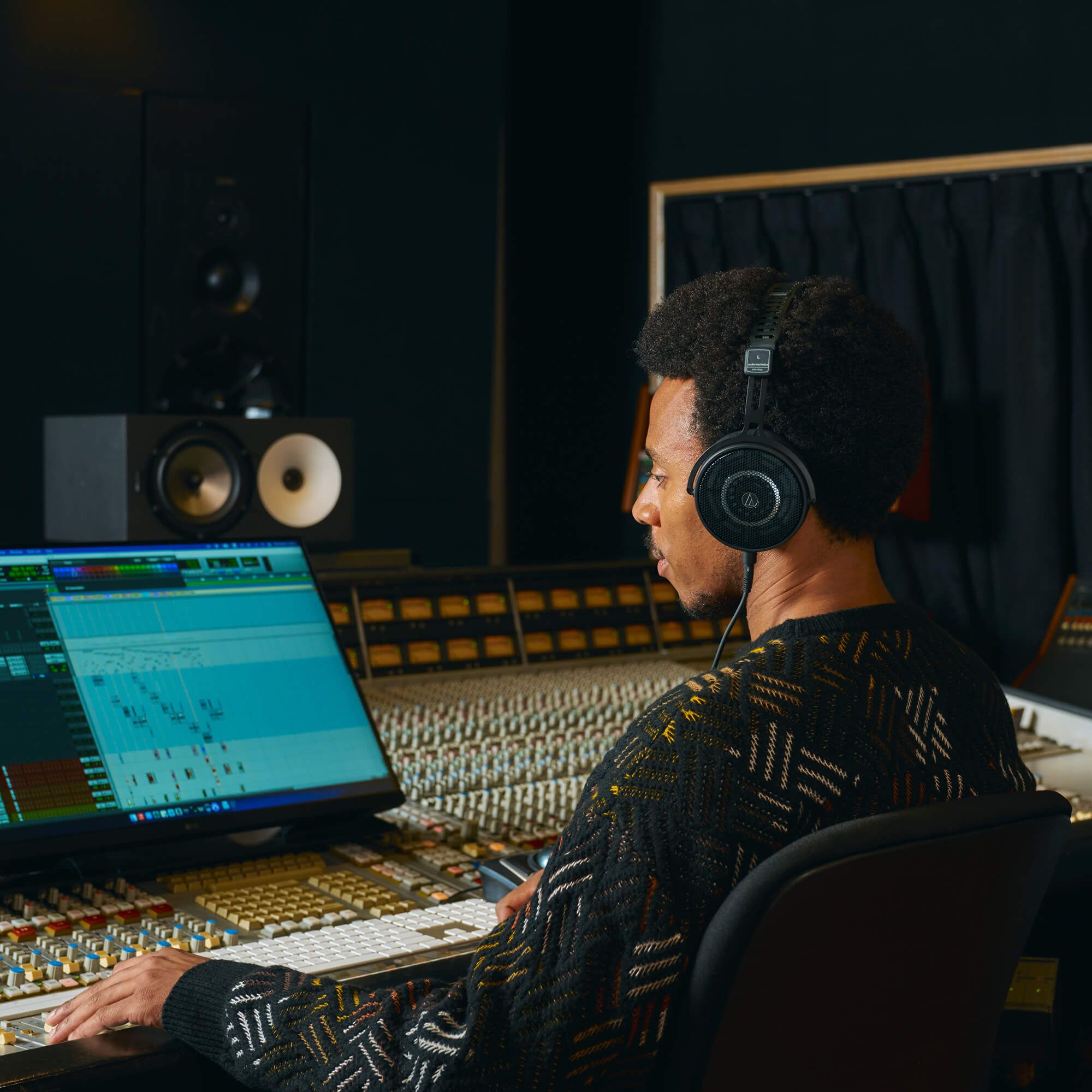  Tai nghe Kiểm âm Open-Back Audio-Technica ATH-R50x 