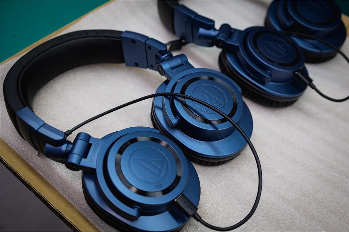  [Phiên bản giới hạn] Tai nghe Audio-Technica Professional Hifi ATH-M50x Deep Sea 