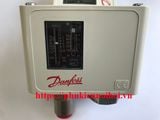 Pressure switch with auto reset