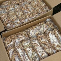 Dừa Sấy Giòn Vị Sữa Béo Ngọt Api Food - Đặc Sản Bến Tre  - Thức Ăn, Ăn Vặt