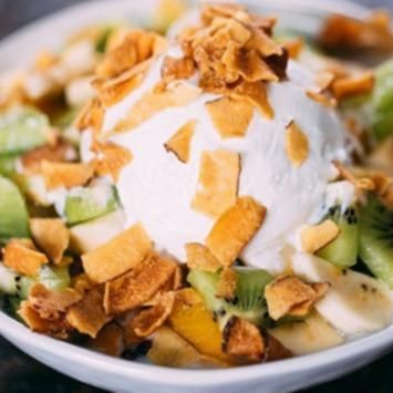 Dừa Sấy Giòn Vị Sữa Béo Ngọt Api Food - Đặc Sản Bến Tre  - Thức Ăn, Ăn Vặt