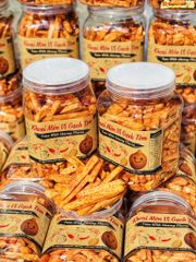 Khoai Môn Sấy Vị Gạch Tôm – Hộp 500g - Ăn Vặt Api Food