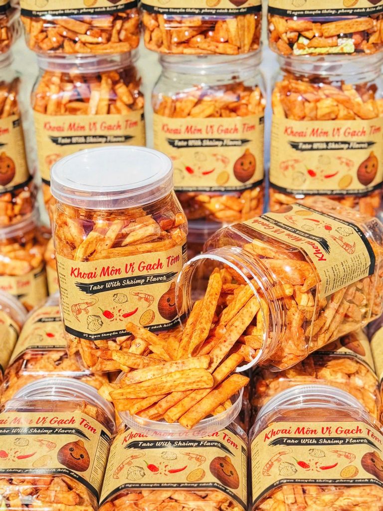Khoai Môn Sấy Vị Gạch Tôm – Hộp 500g - Ăn Vặt Api Food