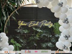 Chữ đèn LED neon - vàng - Year End Party