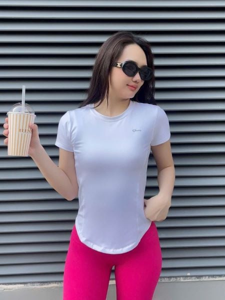 Áo thun tập gym yoga nữ slimfit tee cổ tròn ngắn tay chất liệu co giãn thấm hút mồ hôi A41 Olona Sports
