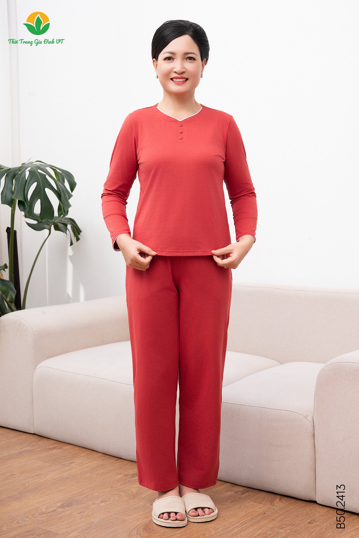 B50.2413. Bộ cotton dệt kim trung niên quần dài áo dài tay màu lé cổ