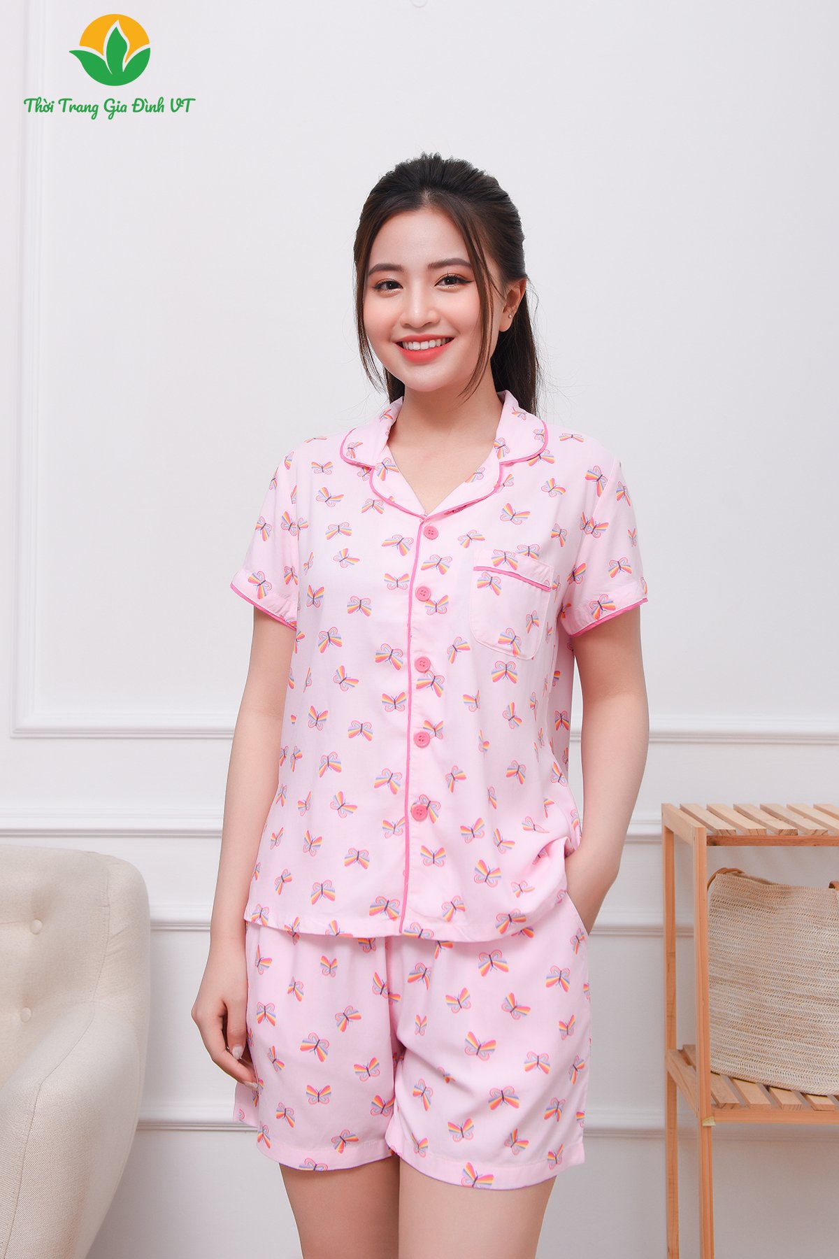 B03.2305. Bộ lanh mặc nhà Pijama nữ Việt Thắng quần đùi áo cộc tay