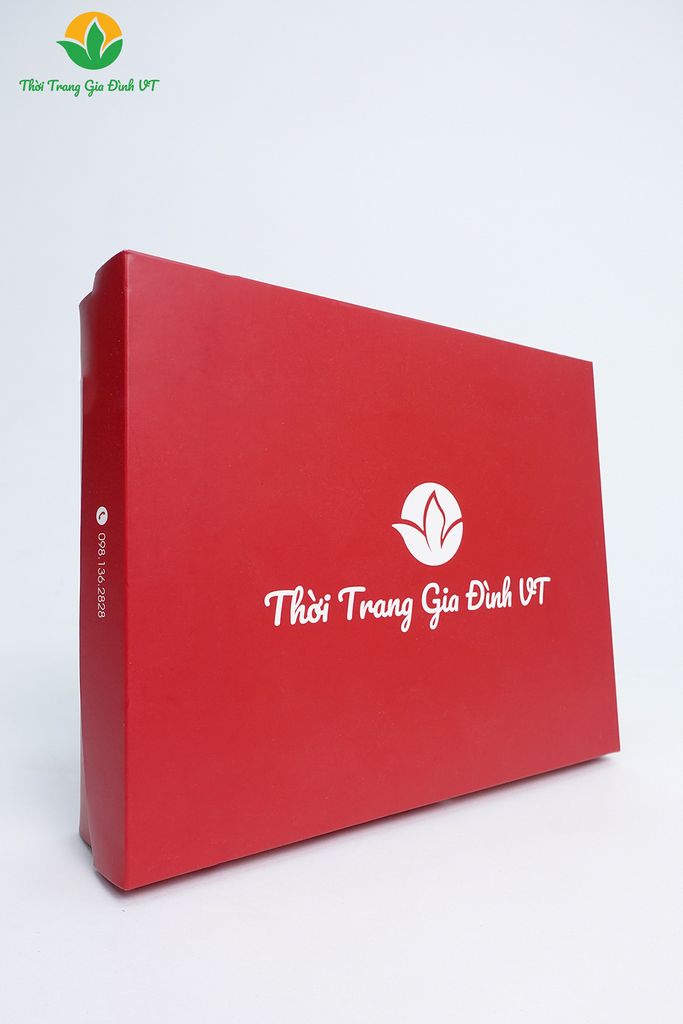 T23001. Hộp quà giấy tặng logo Việt Thắng
